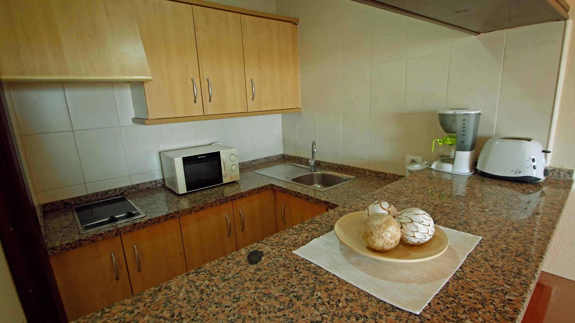 Servatur Caribe Playa de las Americas  Aparthotel