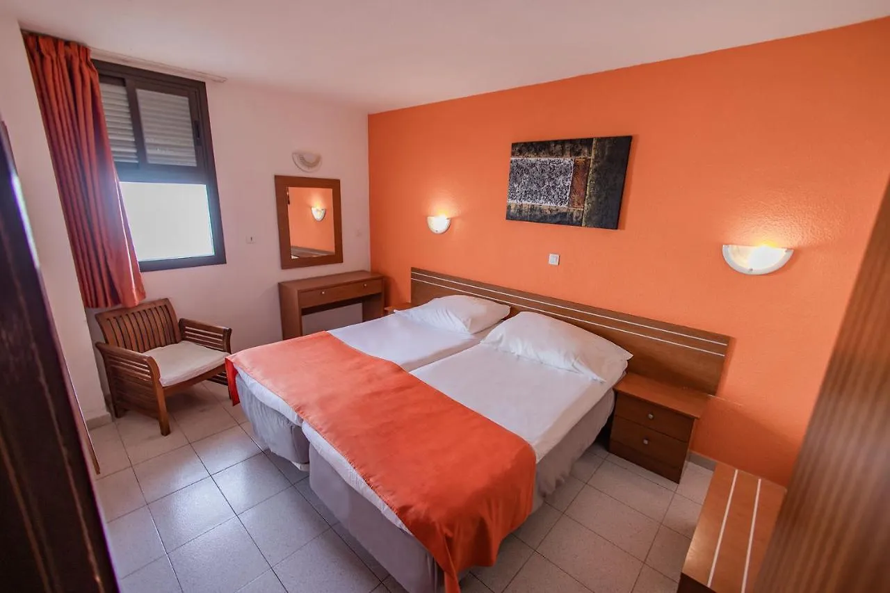 Aparthotel Servatur Caribe Playa de las Americas  3*, Playa de las Americas (Tenerife)