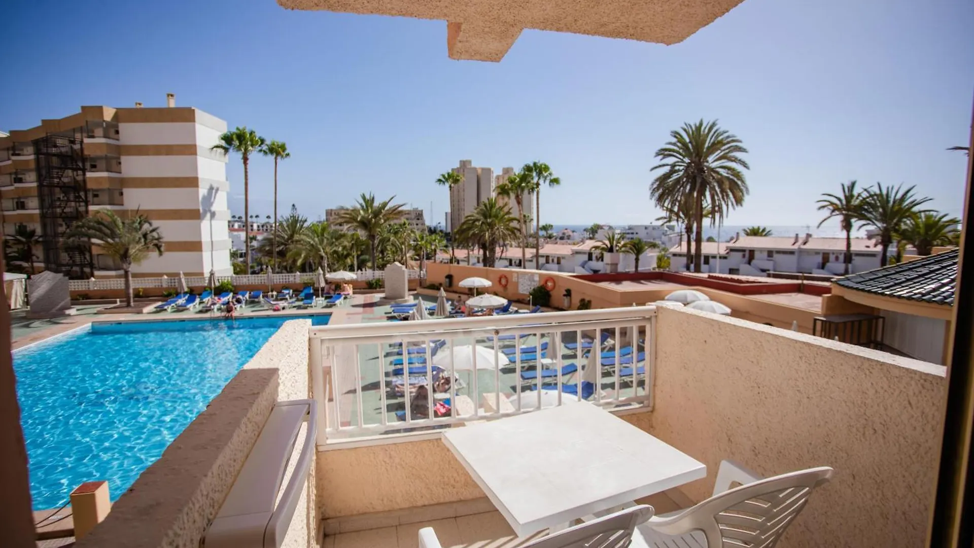 Aparthotel Servatur Caribe Playa de las Americas